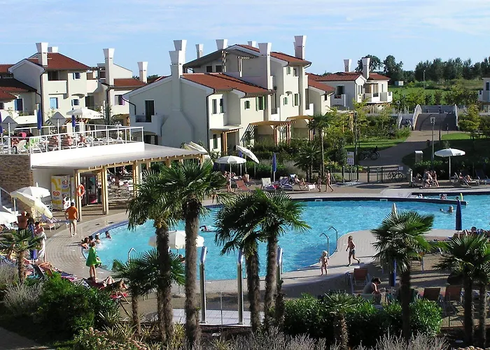 Resort Villaggio A Mare 4*