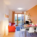 Villaggio A Mare 4*