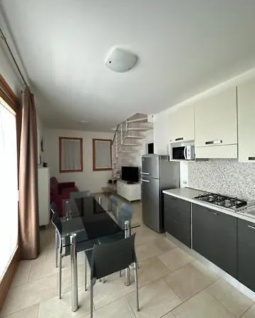 Villaggio A Mare منتجع