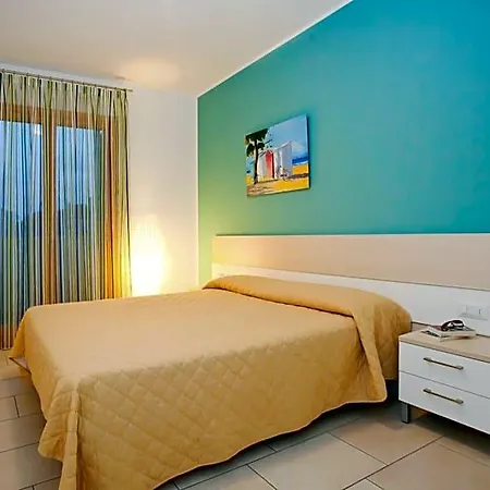 Villaggio A Mare منتجع