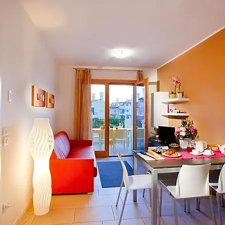 Villaggio A Mare كاوْرلي