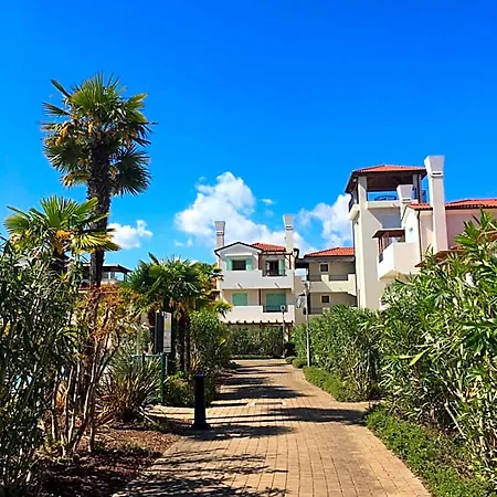 Villaggio A Mare منتجع 4*
