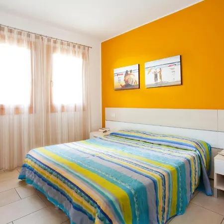 Villaggio A Mare 4* كاوْرلي