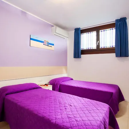 Villaggio A Mare 4* كاوْرلي